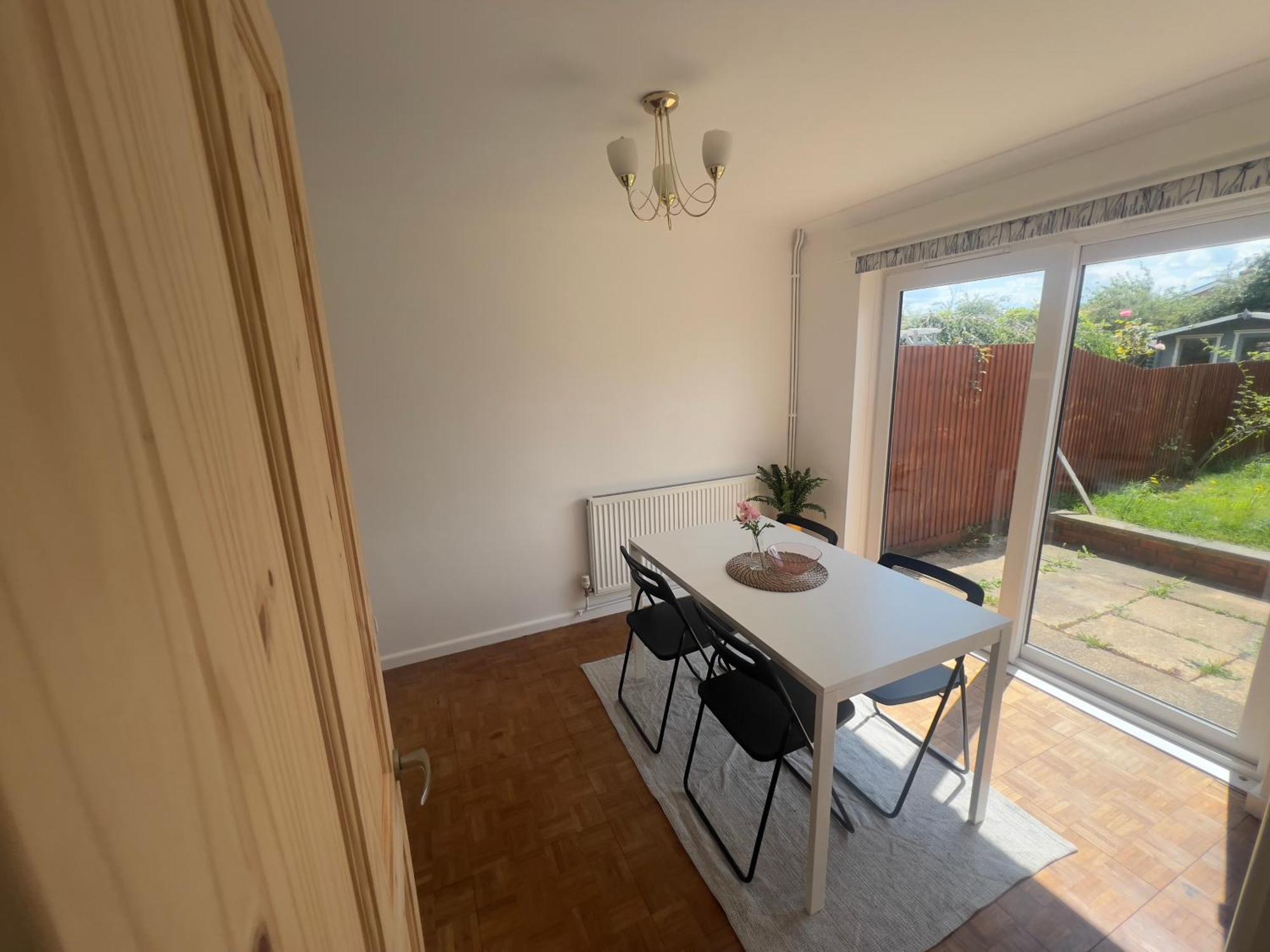 Charming 3-Bed House In Leighton Buzzard Villa Kültér fotó